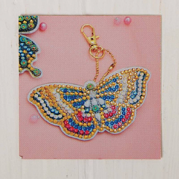 Алмазная вышивка-брелок 'Милая бабочка' заготовка: 9x5 см